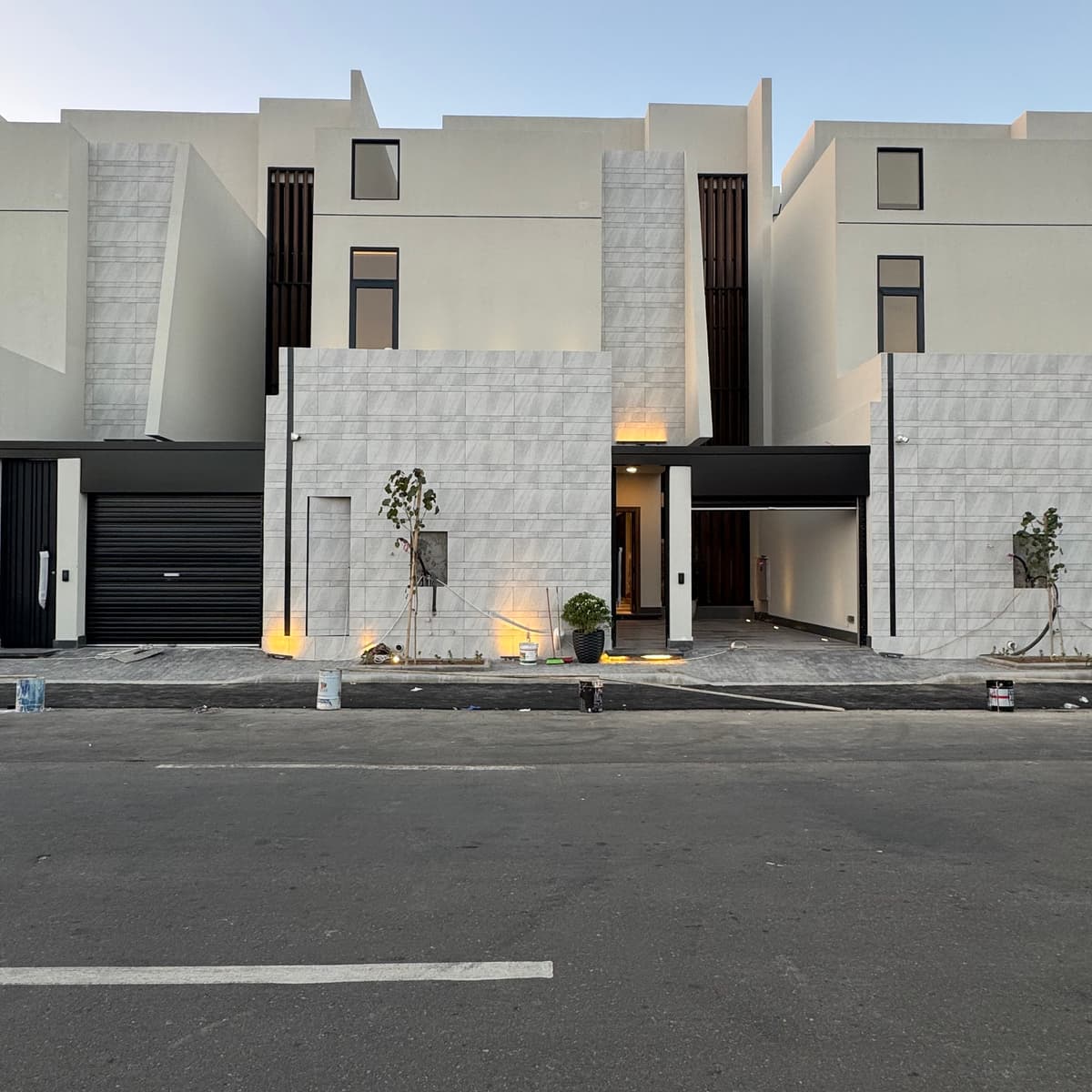 فلل "مستقر" | تصميم عصري وتشطيبات ملكية